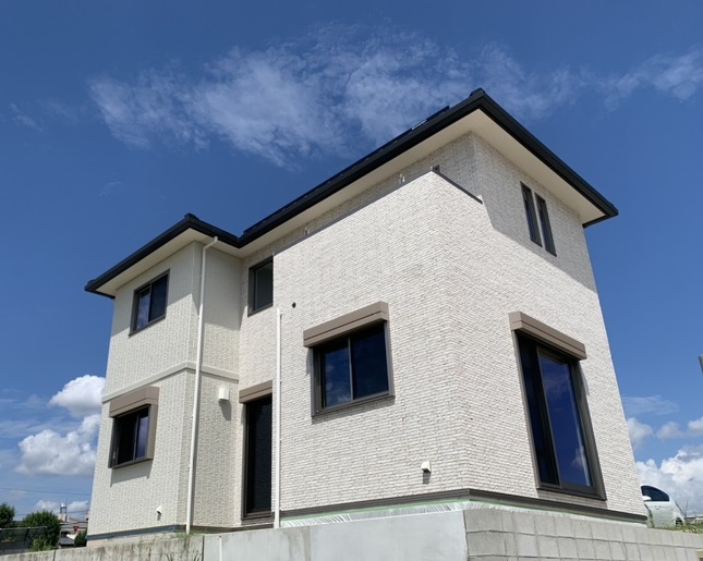【大阪府吹田市・千里円山の丘分譲地】リアルサイズのモデルハウス NEW OPENサムネイル画像