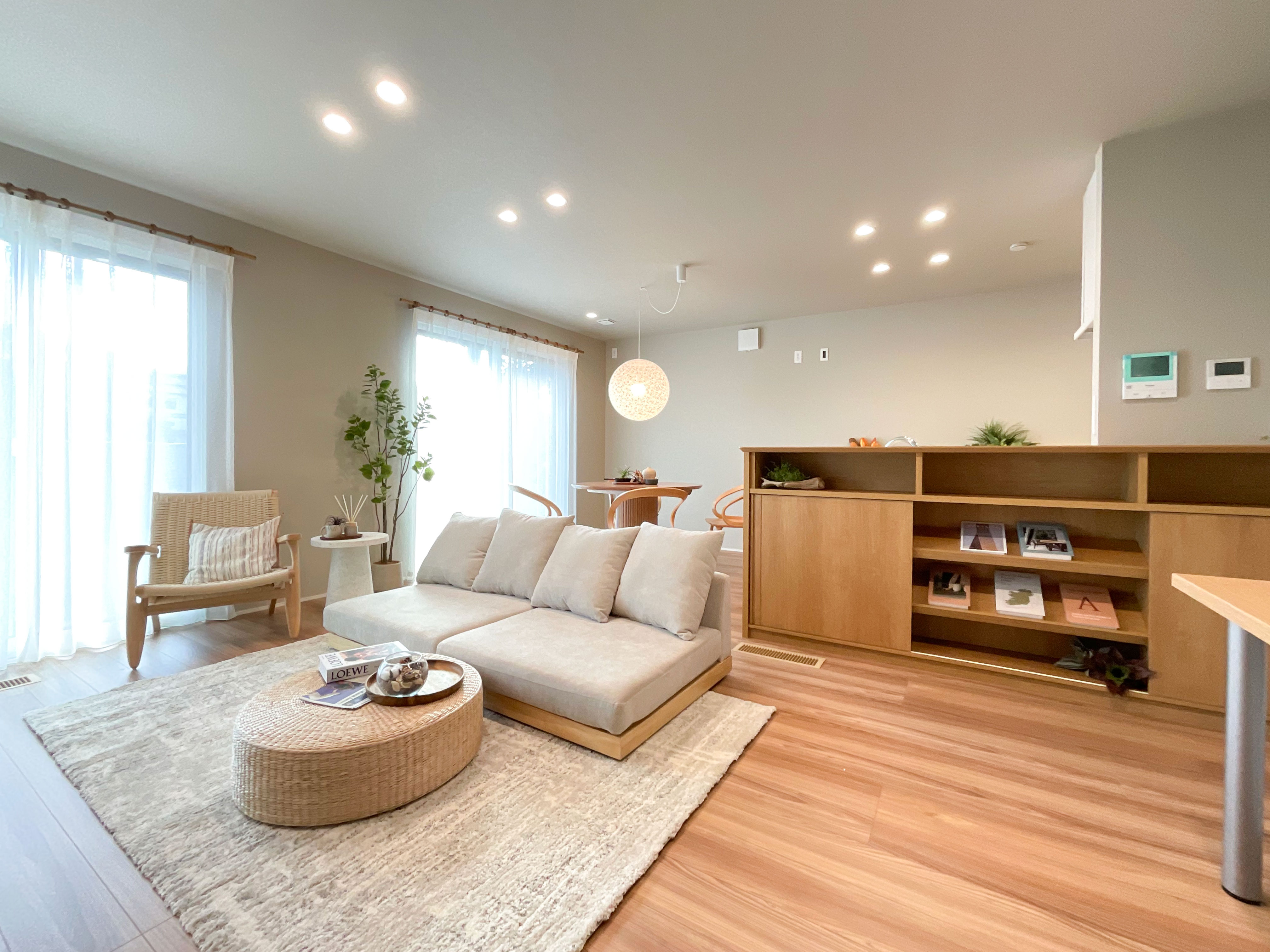 モデルハウス/住宅展示場情報:スマートテラス香芝二上モデルハウスのスライダー用サムネイル画像