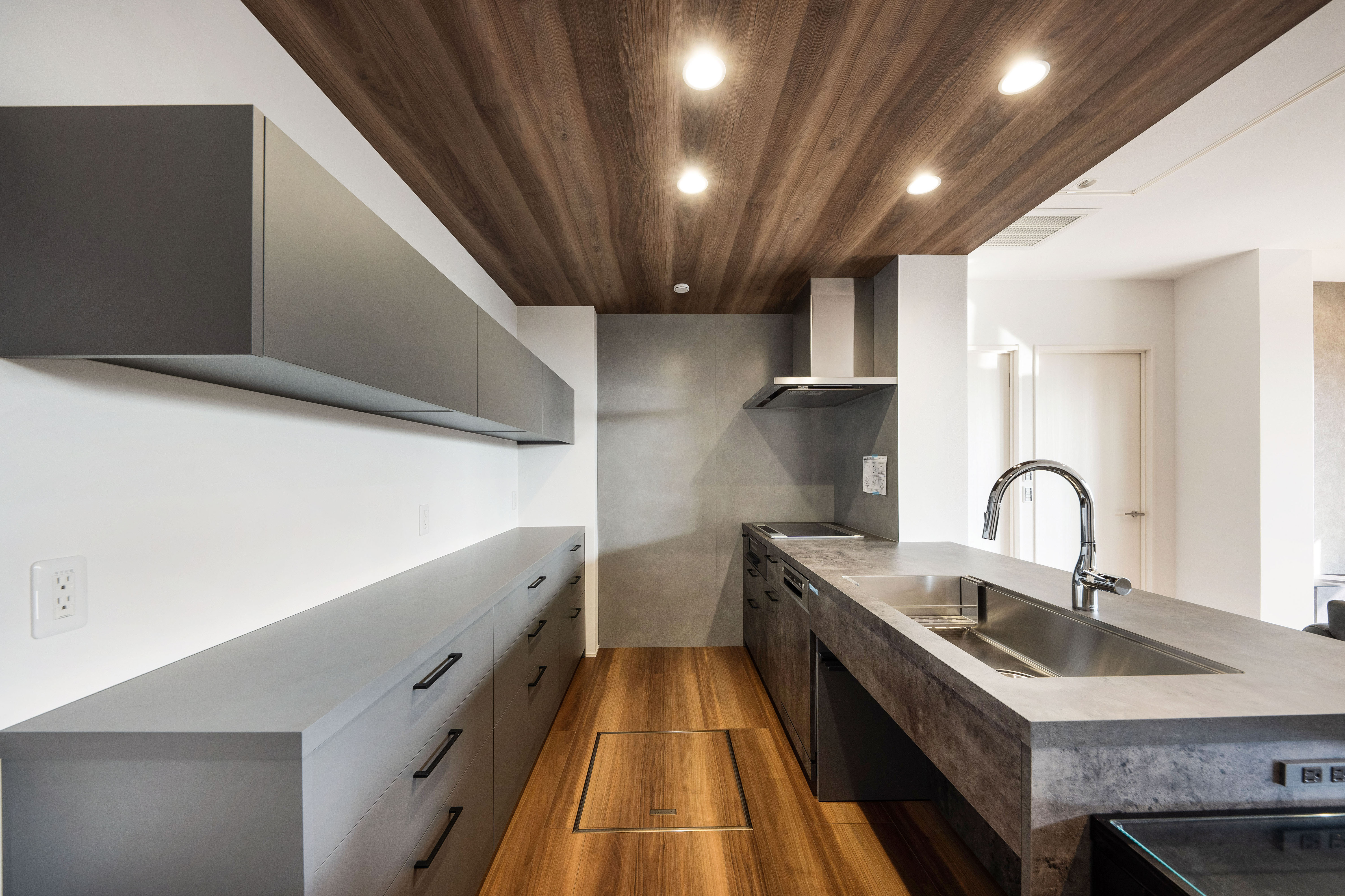 モデルハウス/住宅展示場情報:スマートテラスあやめ池 North Hills 9号地　モデルハウスのスライダー用サムネイル画像