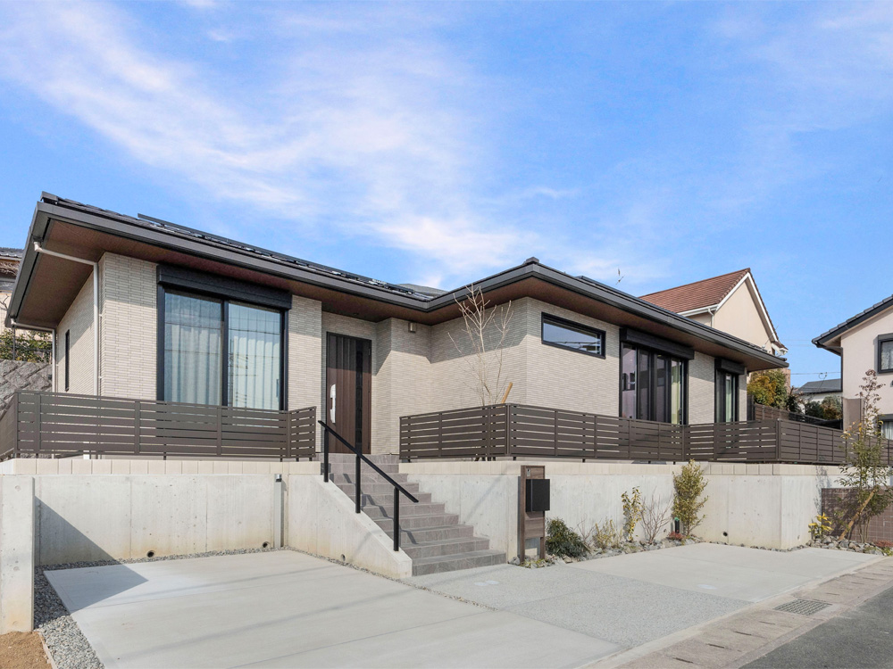 スマートテラスあやめ池 North Hills 9号地　モデルハウスサムネイル画像